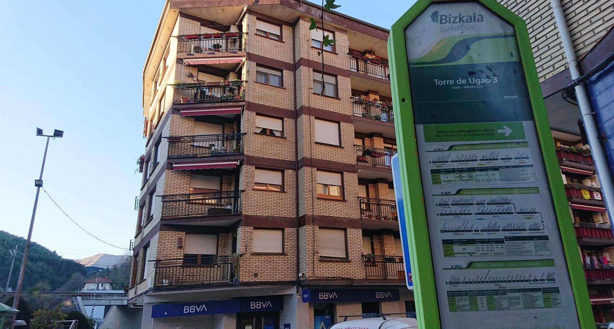 Appartement Piso Rio Nervion 15 Minutos Bilbao à Ugao-Miraballes Extérieur photo